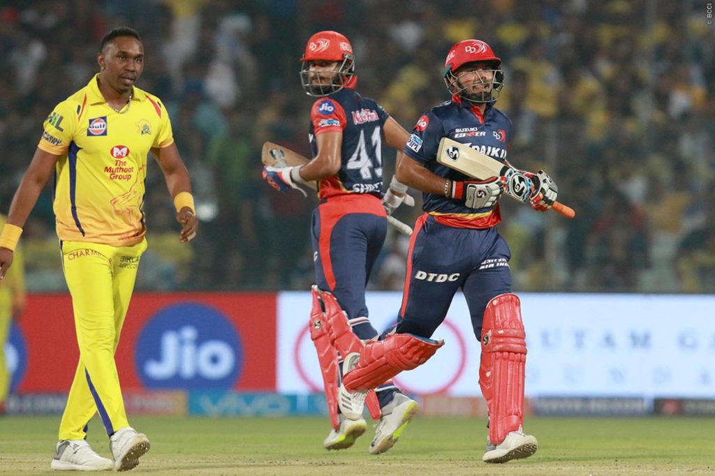 চেন্নাইয়ের হারের পর সাক্ষী ধোনির সঙ্গে ঋষভ পন্থের সেলফি ভাইরাল হল 2