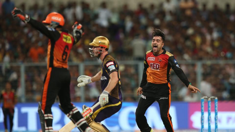 ম্যাচ জেতার পর কেন উইলিয়ামসন শিখর ধবন বা ভুবনেশ্বর কুমার নয় এই ক্রিকেটারকে দিলেন জেতার শ্রেয় 5