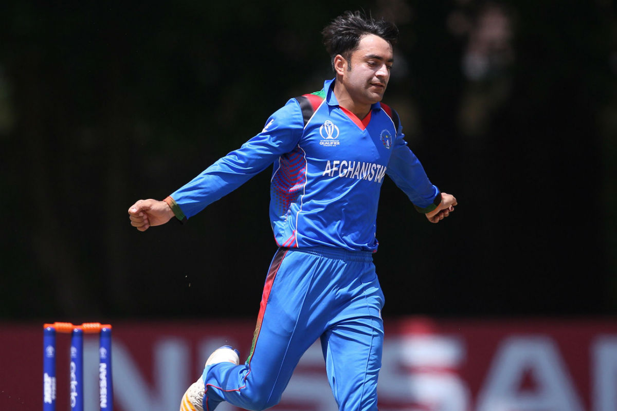 ভিডিয়ো: রশিদ খানের বড় ভাই আমির খানও রশিদ খানের মত একজন মিস্ট্রি স্পিনার, বলের টার্ণ দেখে হবে না বিশ্বাস 1