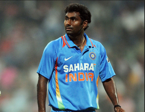 ভারতের একমাত্র ক্রিকেটার, যিনি পুলিশ ইনস্পেকটর মেয়ের প্রেমে পড়ে তাকেই বিয়ে করে নেন 4