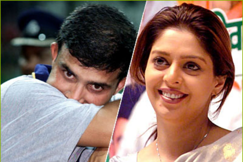 অবশেষে রহস্যের উম্মচম করলেন নাগমা, জানালেন সৌরভ গাঙ্গুলীর সঙ্গে ব্রেকআপের কারণ !! 6