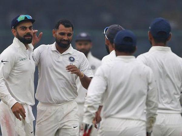 ভারত বনাম ইংল্যান্ড: শাস্ত্রী করলেন ব্যাটসম্যানদের আড়াল কিন্তু বিরাট কোহলি জানালেন ভারতের খারাপ ব্যাটিংয়ের কারণ কি 1