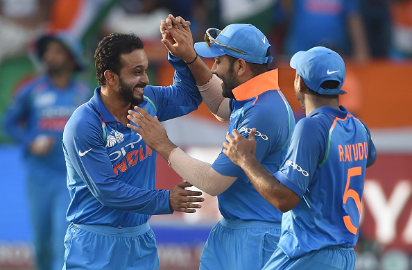 TOP5: যে পাঁচটি কারণে ওয়ানডেতে টিম ইন্ডিয়ার ক্যাপ্টেন করা যেতে পারে রোহিত শর্মাকে 5 TOP5: যে পাঁচটি কারণে ওয়ানডেতে টিম ইন্ডিয়ার ক্যাপ্টেন করা যেতে পারে রোহিত শর্মাকে 5