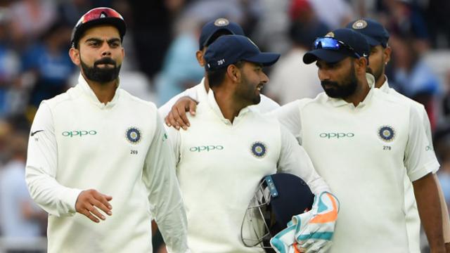 ইংল্যান্ড বনাম ভারত: ছক্কা মেরে নিজের সেঞ্চুরি পূর্ণ করতেই ঋষভ পন্থ করলেন এই ঐতিহাসিক রেকর্ড, কোহলি, শচীন রয়ে গেলেন পেছনে 3 ইংল্যান্ড বনাম ভারত: ছক্কা মেরে নিজের সেঞ্চুরি পূর্ণ করতেই ঋষভ পন্থ করলেন এই ঐতিহাসিক রেকর্ড, কোহলি, শচীন রয়ে গেলেন পেছনে 2