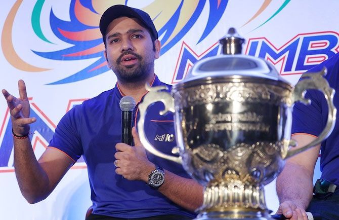 যে চরটি কারণে বদলে গেছে "হিটম্যান" রোহিত শর্মার ক্যারিয়ার 4