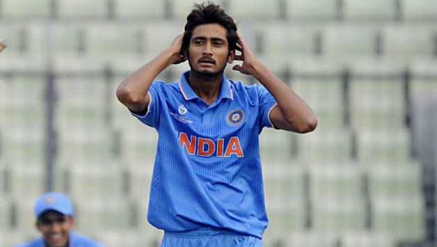 তৃতীয় ওয়ানডে হারের পর চতুর্থ ওয়ানডেতে এই পাঁচ খেলোয়াড়কে প্লেয়িং ইলেভেন থেকে বাইরে রাখবেন কোহলি 4