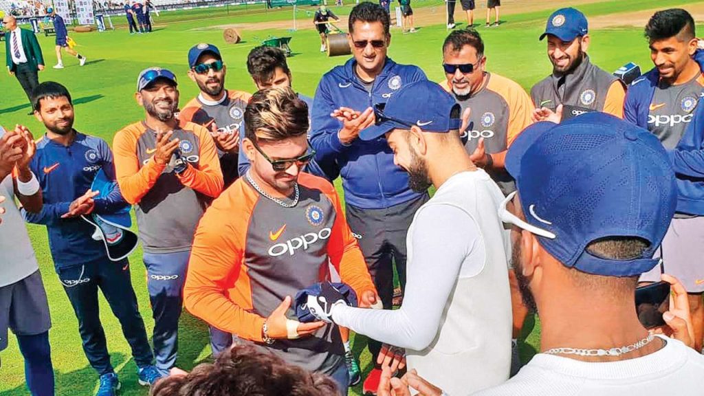 ভারত বনাম অস্ট্রেলিয়া: অস্ট্রেলিয়া সফরে অধিনায়ক বিরাট কোহলি ঋষভ পন্থকে দিলেন এই দায়িত্ব, নতুন ভূমিকায় যাবে দেখা 2