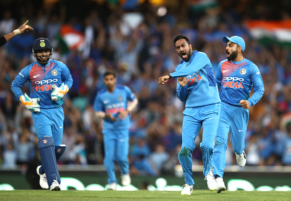 ভারত বনাম অস্ট্রেলিয়া: হারের পর অ্যারণ ফিঞ্চ বললেন, কোহলি নয় বরং এই দুই ব্যাটসম্যান আমাদের কাছ থেকে ম্যাচ ছিনিয়েছেন 4