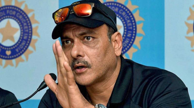 শাস্ত্রী বললেন, বেশ কিছু দল বিদেশের মাটিতে ভালো ফল করতে পারছে না, তাহলে ভারতের উপর নিশানা কেনও 3