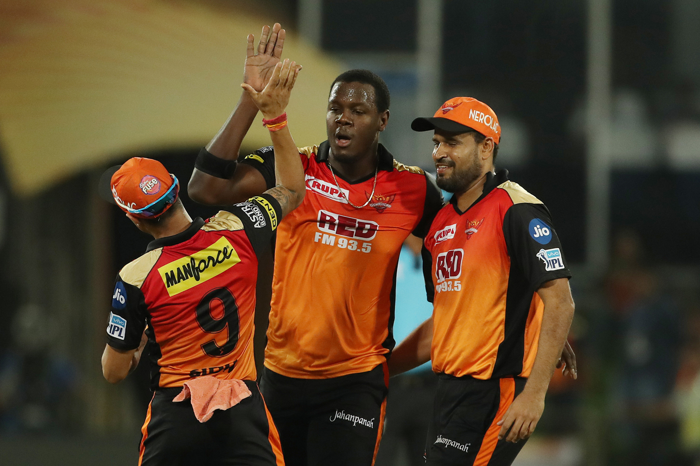 হায়দ্রাবাদের ছেড়ে দেওয়া কার্লোস ব্রেথওয়েটকে এই বিশাল দামে কিনল কলকাতা নাইট রাইডার্স 2