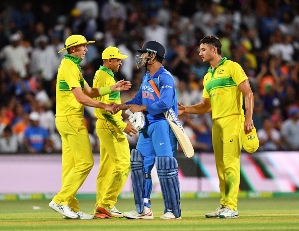 ভারত বনাম অস্ট্রেলিয়া: মহেন্দ্র সিং ধোনির ফিনিশারওয়ালা অবতার নিয়ে শচীন তেন্ডুলকর বললেন এই বিরাট কথা 2 ভারত বনাম অস্ট্রেলিয়া: মহেন্দ্র সিং ধোনির ফিনিশারওয়ালা অবতার নিয়ে শচীন তেন্ডুলকর বললেন এই বিরাট কথা 2