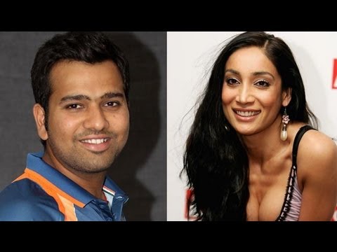 “রোহিত শর্মার ছোট বিরাটের বড়ো” সোফিয়া হায়াত করলেন একের পর করলেন বেশ কিছু অশ্লীল খোলসা, দেখে নিন সমস্ত টুইট 2