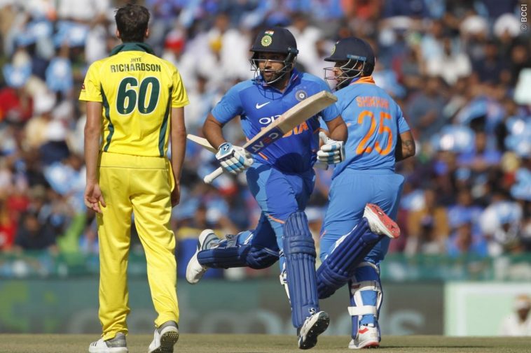 INDvAUS:মোহালি ওয়ানডে: ৩৫৮ রানের বিশাল স্কোর গড়ার পরও এই ভারতীয় খেলোয়াড় সোশ্যাল মিডিয়ায় হচ্ছেন ঠাট্টার পাত্র