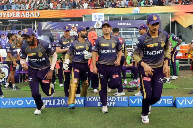 SRHvsKKR: দীনেশ কার্তিক এর মাথায় ভাঙলেন লাগাতার পাওয়া হারের দায় 2