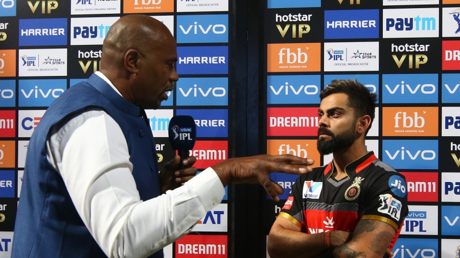 RCBvsCSK: জয়ের পর ধোনির জন্য কোহলি বললেন এমন কিছু জিতে নিলেন সকলের মন 2 RCBvsCSK: জয়ের পর ধোনির জন্য কোহলি বললেন এমন কিছু জিতে নিলেন সকলের মন 2