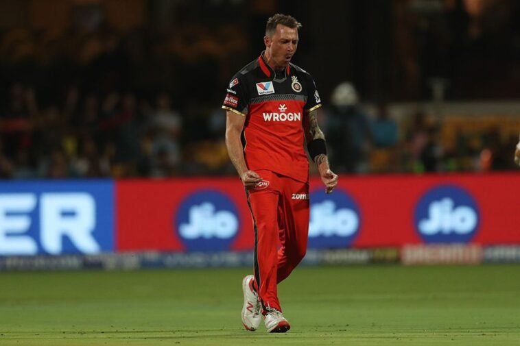 RCBvsCSK: STATS: ম্যাচে হল ৮টি রেকর্ড, হেরেও ধোনি গড়লেন বেশকিছু বিশ্বরেকর্ড 3