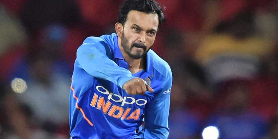 কেদার যাদব চোটের কারণে বিশ্বকাপ থেকে ছিটকে গেলে এই দুই খেলোয়াড় পাবেন সুযোগ 2