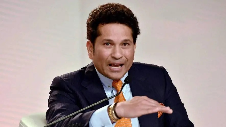 ধোনির বিরুদ্ধে বলা ভারি পড়ল তেন্ডুলকরের, ট্রোলার্সরা সোশ্যাল মিডিয়ায় করলেন তিরস্কার 1