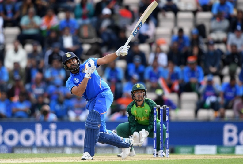 । IND vs SA: বিরাট কোহলি এই খেলোয়াড়দের দিলেন দক্ষিণ আফ্রিকার বিরুদ্ধে পাওয়া জয়ের শ্রেয় 2