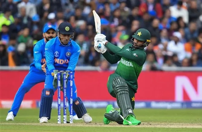 INDvsPAK: ভারত পাকিস্তানকে ডাকওয়র্থ লুইস নিয়মে ৯০ রানে হারাল, টুইটারে ছাইলেন এই খেলোয়ায়ড় 3