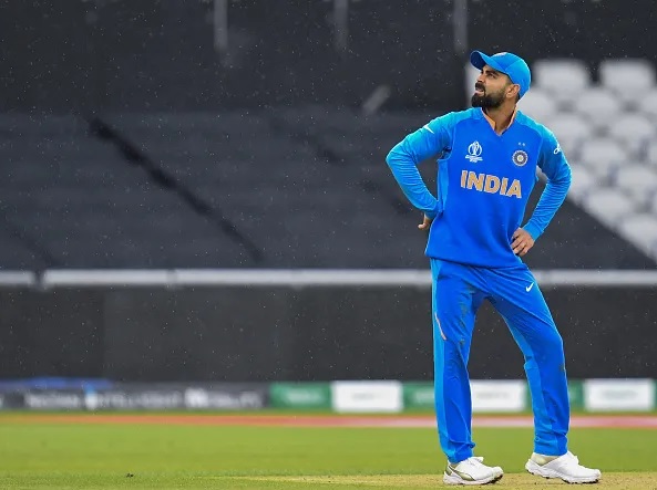 ভারতীয় সমর্থকদের জন্য খারাপ খবর, বিরাট কোহলির উপর ১টি টেস্ট বা ২টি ওয়ানডের লাগতে পারে ব্যান 3