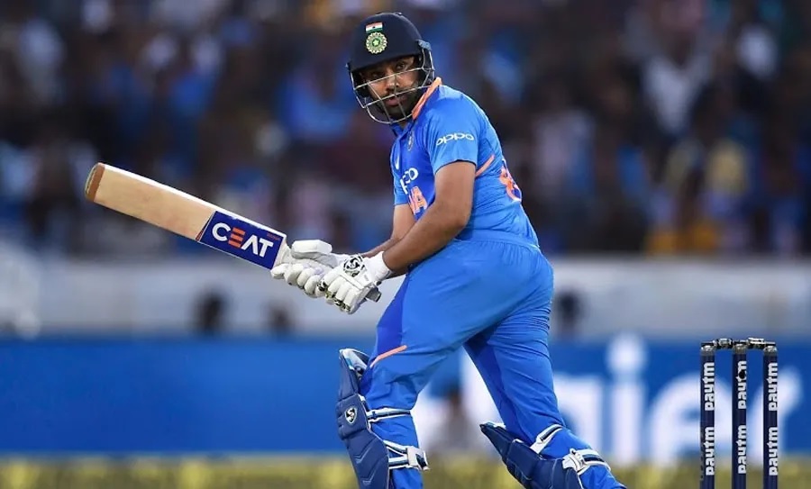 INDvsENG: রোহিত শর্মা সেঞ্চুরি ইনিংস খেলে ভাঙলেন ধোনির বিশ্বরেকর্ড 3