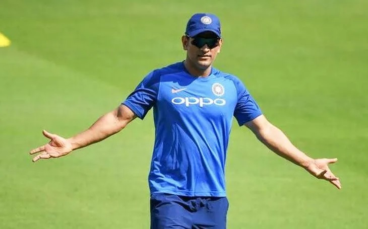সৌরভ গাঙ্গুলী এমএস ধোনিকে দিলেন বিশেষ পরামর্শ, আগে খেলার উপরেও দিলেন রায় 2