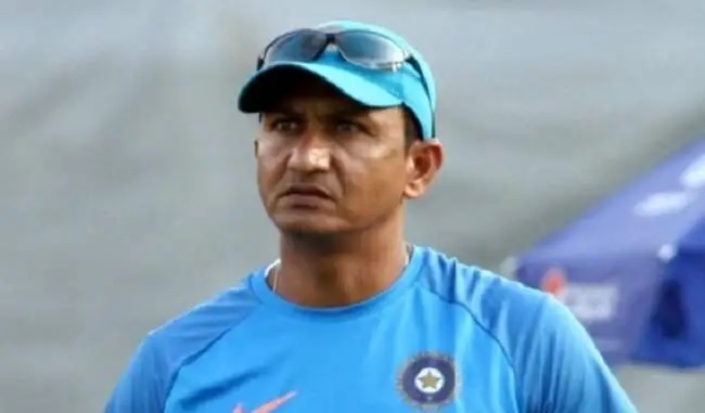 জেনে নিন কে কে ব্যাটিং, বোলিং আর ফিল্ডিং কোচের জন্য করেছেন আবেদন 2