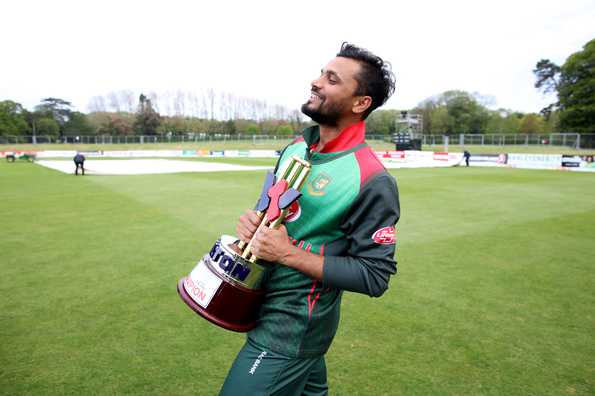 ওয়ানডে ক্রিকেটের বিষয়ে চুড়ান্ত সিদ্ধান্ত নিতে বোর্ডের কাছে দুই মাস সময় চাইলেন মাশরাফি ! 4