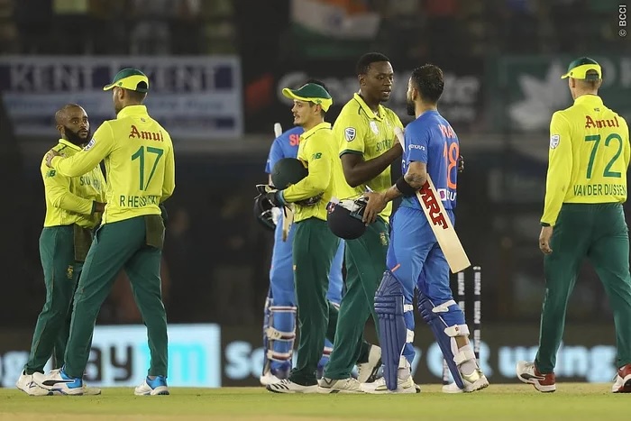 ভারতের বিরুদ্ধে দ্বিতীয় টি-২০তে অভিষেক করা টেম্বা বাভুমা ভারতকে এই অপমান করলেন, বললেন... 1