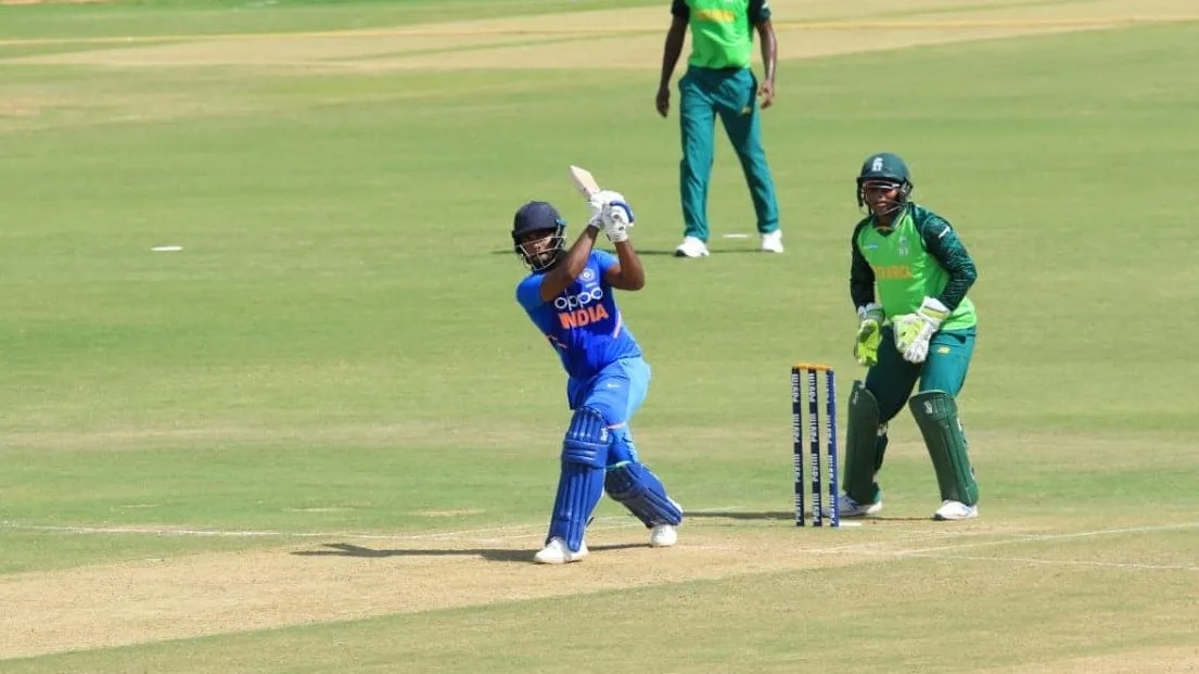 দক্ষিণ আফ্রিকার বিরুদ্ধে টেস্ট সিরিজের জন্য ভারতীয় দল ঘোষিত, ৬৪২ উইকেট নেওয়া তারকা পেলেন জায়গা 3