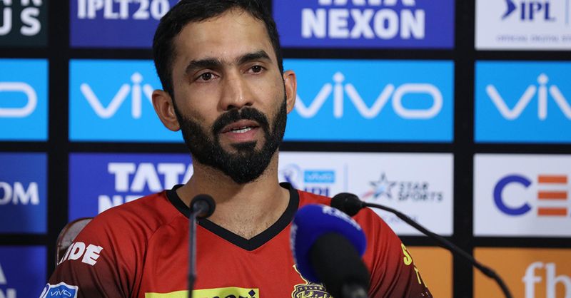 নিজের সেরা আইপিএল একাদশে উদ্ভট এক দল বানালেন দীনেশ কার্তিক! ট্রোল হলেন মারাত্মক 3