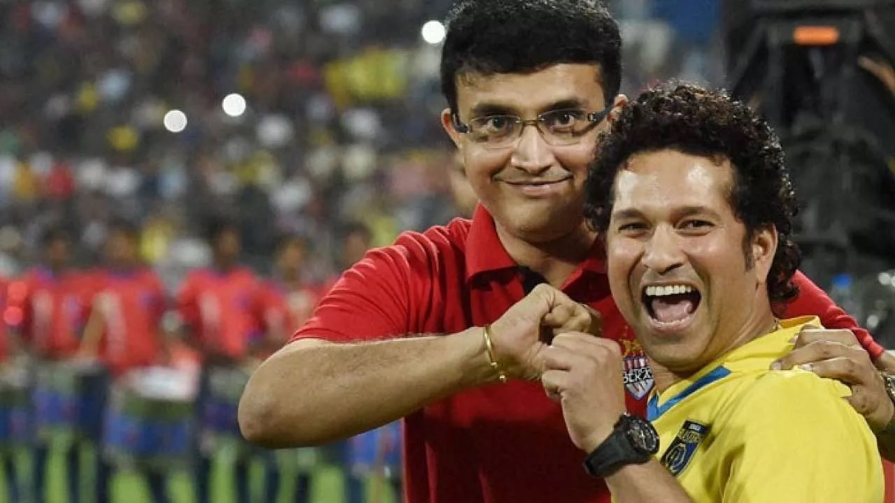 ক্রিকেট মাঠে দ্বিতীয়বার প্রত্যাবর্তন করা শচীন তেন্ডুলকর সৌরভকে নিয়ে করলেন এই ভবিষ্যতবাণী