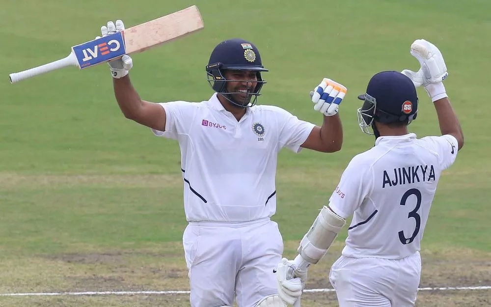 INDvsSA: রোহিত শর্মার দুর্দান্ত সেঞ্চুরিতে বড়ো স্কোরের দিকে ভারতীয় দল
