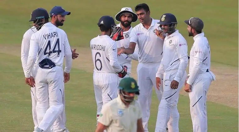 INDvsSA: রোহিত শর্মার নামে তুফানে ব্যাকফুটে দক্ষিণ আফ্রিকা, অশ্বিন দ্বিতীয় ইনিংসেও করলেন কব্জা 1