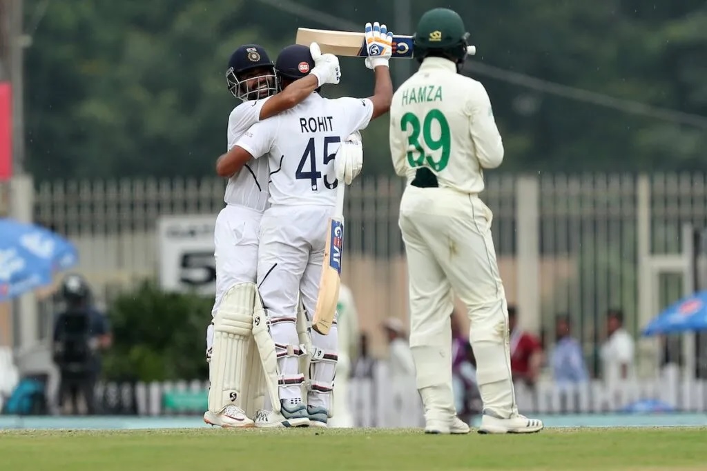 INDvsSA: রোহিত শর্মানের ঝড়ের মধ্যে এল বৃষ্টি, ভারত প্রথম দিন ২২৪/৩ 2
