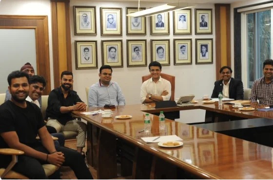 সৌরভ গাঙ্গুলীর বিসিসিআই প্রেসিডেন্ট হওয়ার পর তার সঙ্গে এই কথা বলতে চান অধিনায়ক বিরাট 3