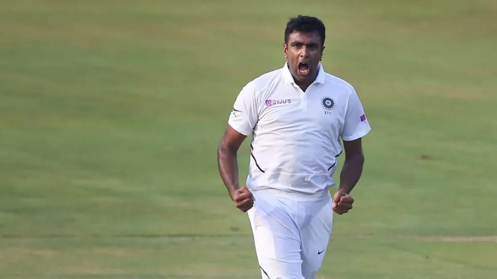 পুণে টেস্টে ইমরান খান আর ডেনিস লিলির মত তারকাদের পেছেন ফেলে দিতে পারেন অশ্বিন 2