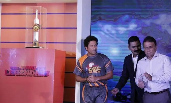 ক্রিকেট মাঠে দ্বিতীয়বার প্রত্যাবর্তন করা শচীন তেন্ডুলকর সৌরভকে নিয়ে করলেন এই ভবিষ্যতবাণী 3