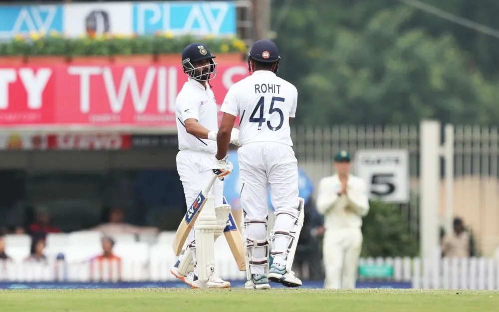 INDvsSA: রোহিত শর্মানের ঝড়ের মধ্যে এল বৃষ্টি, ভারত প্রথম দিন ২২৪/৩ 3
