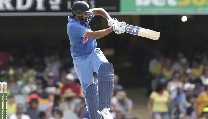 INDvsAUS: অস্ট্রেলিয়ার বিরুদ্ধে এই রেকর্ড গড়লেন রোহিত শর্মা, শচীন-গাঙ্গুলীকে ফেললেন পেছনে 2