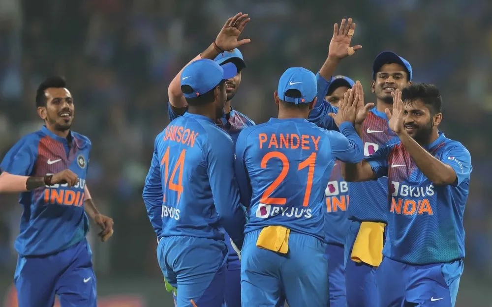 INDvsSL: ভারত শ্রীলঙ্কাকে পুণে ম্যাচে ৭৮ রানে হারিয়ে সিরিজ ২-০ ফলাফলে জিতে নিল 3