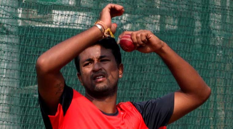 শেষ ম্যাচে ১০ উইকেট নিলেও ধোনি করেননি দলে ব্যাক, অবসর নেওয়ার পর প্রজ্ঞান ওঝা বললেন এই কথা 1