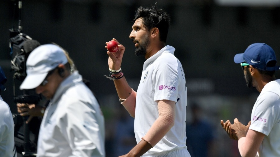 NZ vs IND: ঈশান্ত শর্মা ৩ উইকেট নিতেই জাহির খান আর কপিলদেবের সঙ্গে বসবেন এক আসনে 1