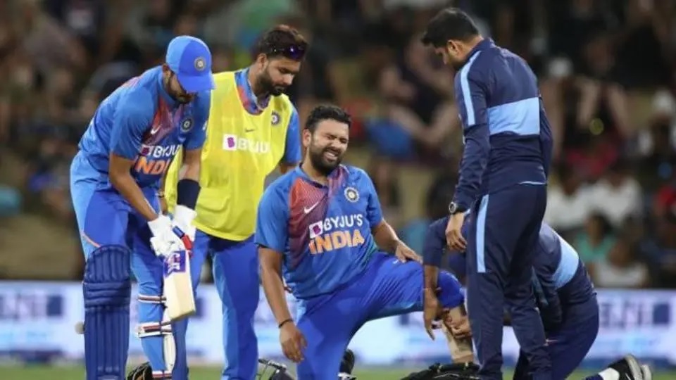 রোহিত শর্মার টেস্ট ক্রিকেটের ভবিষ্যত নিয়ে বললেন নির্বাচক প্রধান এমএসকে প্রসাদ, বললেন এই বড়ো কথা 3
