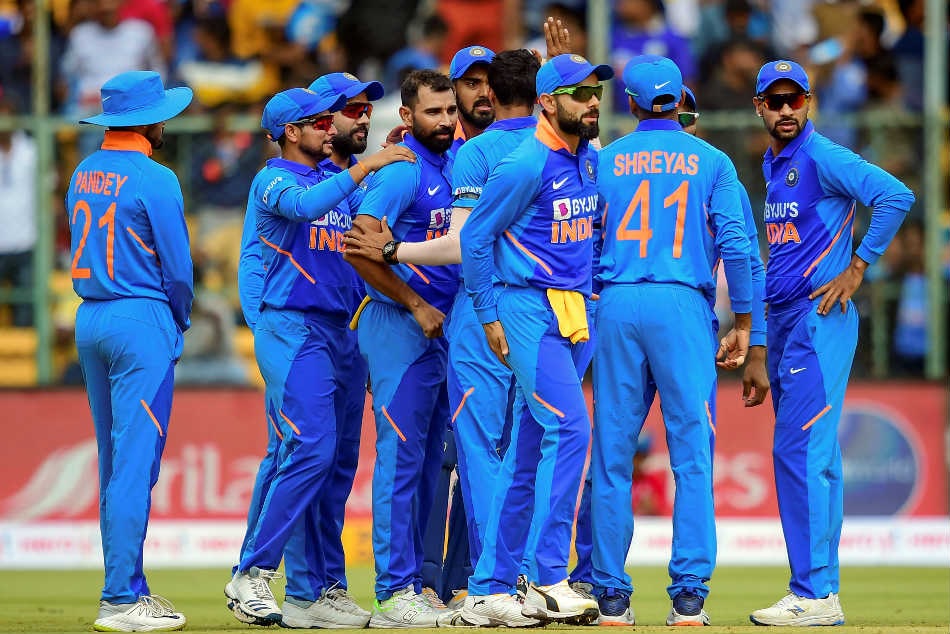 টি-২০ বিশ্বকাপ ২০২০র জন্য এই হতে পারে সম্ভাব্য ১৫ সদস্যের ভারতীয় দল, এই তারকা পড়লেন বাদ! 5