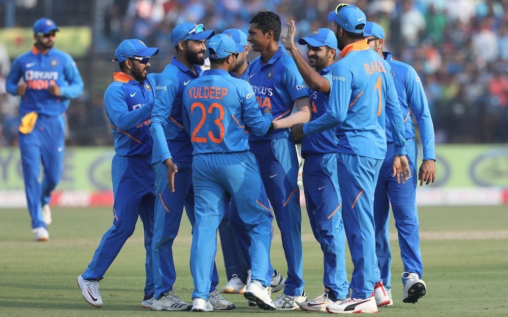 আকাশ চোপড়া বাছলেন ভারতের টি-২০ বিশ্বকাপ স্কোয়াড, ধোনিকে উপেক্ষা করে একে করলেন উইকেটকিপার 13