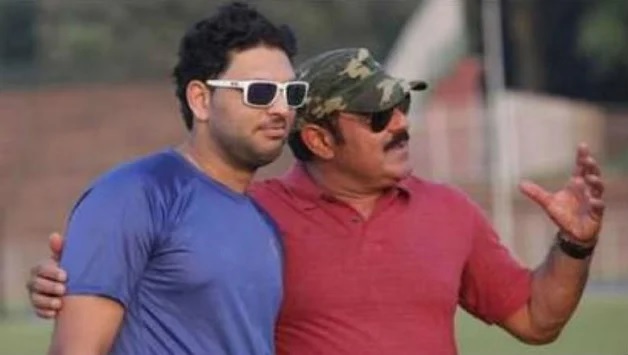 যুবরাজ সিংয়ের অধিনায়ক হওয়া নিয়ে ধোনিকে কটাক্ষ করে এই বিতর্কিত বয়ান দিলেন যোগরাজ সিং 4
