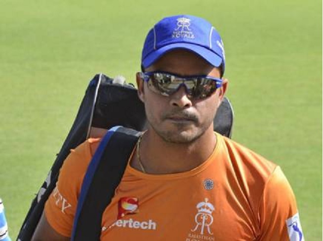 আইপিএলের আগেই কেকেআরের এই তারকা নিলেন অবসর 1