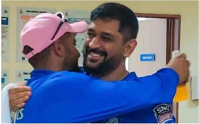অবসরের পর আমি আর মাহি ভাই গলা জড়িয়েছি আর প্রচুর কেঁদেছি: সুরেশ রায়না